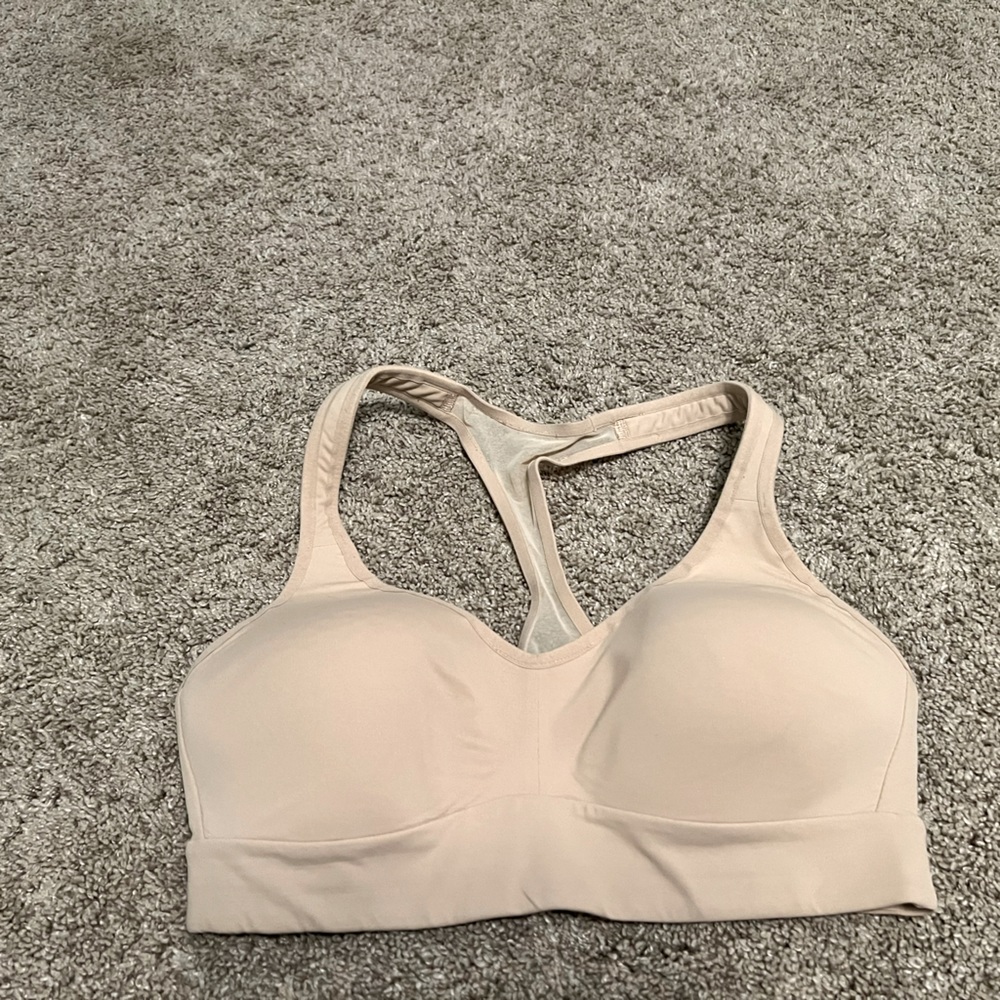 Lululemon bra